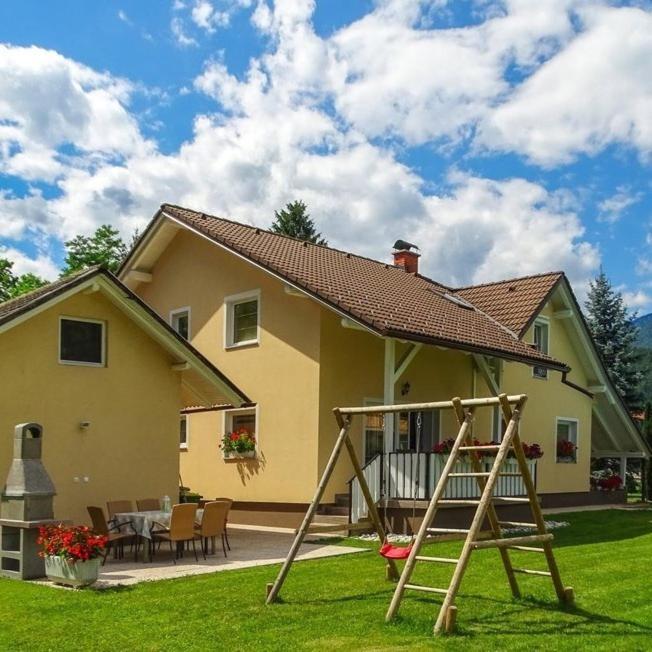 Apartmaji Cujez Recica ob Savinji المظهر الخارجي الصورة